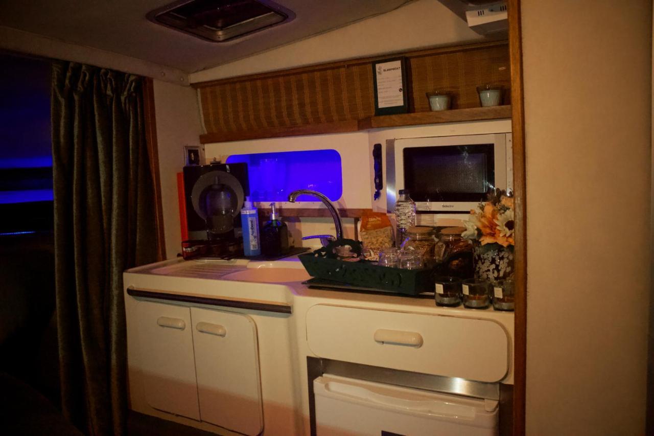 Hotel Sleepboat Yacht OOporto Esterno foto